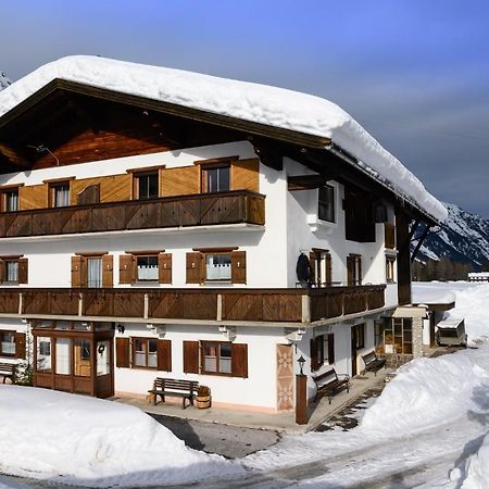 Ferienwohnung Haus Bergesblick Leutasch Exterior foto