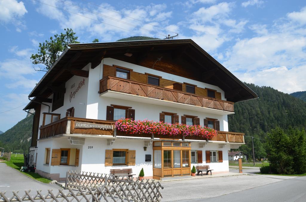 Ferienwohnung Haus Bergesblick Leutasch Exterior foto