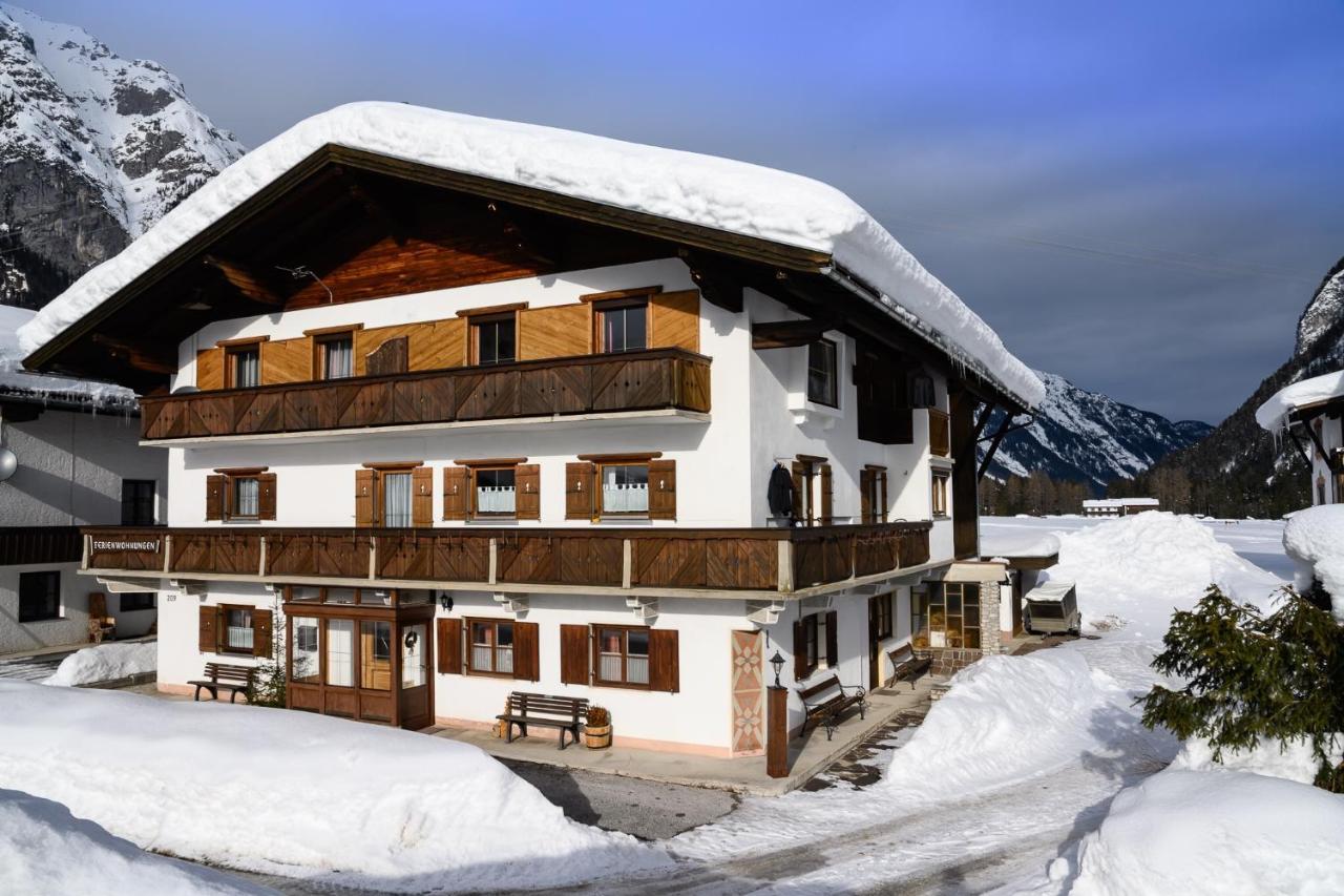Ferienwohnung Haus Bergesblick Leutasch Exterior foto